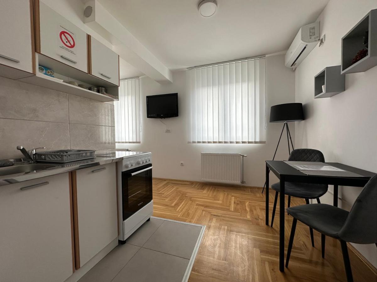 Aura Apartment Belgrade Exterior photo